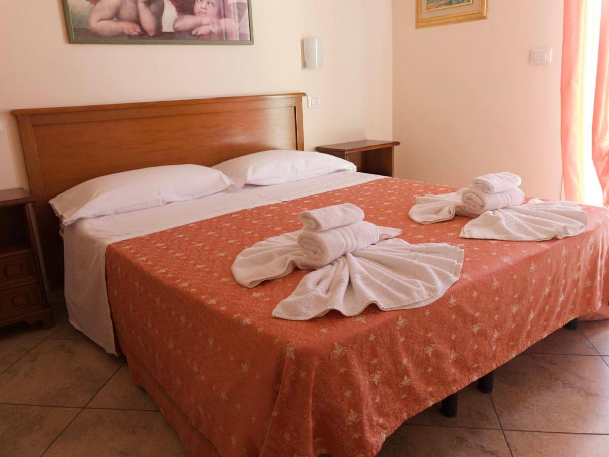 Hotel Franca Milano Marittima Exteriör bild