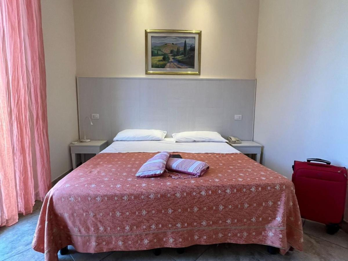 Hotel Franca Milano Marittima Exteriör bild